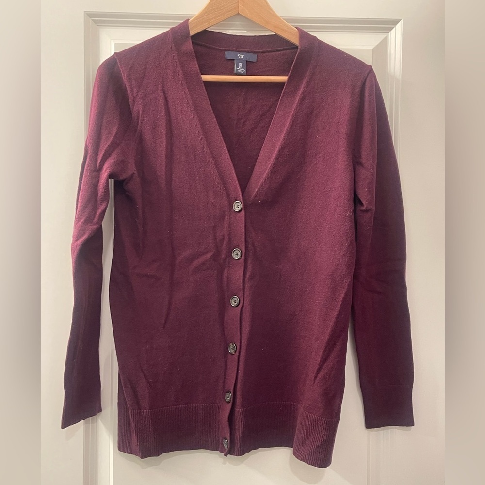 GAP Deep Purple Women's Cardigan Sweater